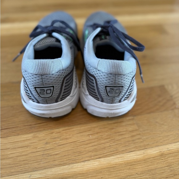 Brooks Ariel 20 Shoes Womens Size 9 medium (B) 1203151D076 Gray Sneakers Nice - Picture 9 of 11